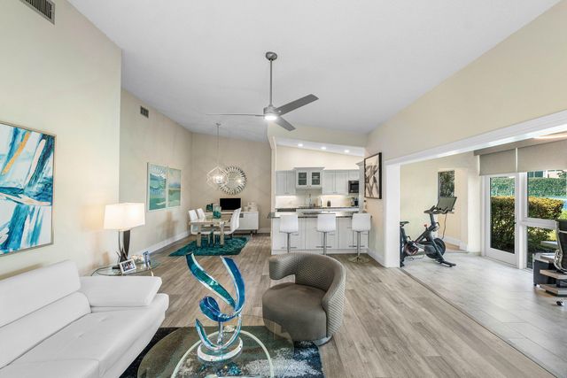 732 Lago Road, Delray Beach, FL 33445