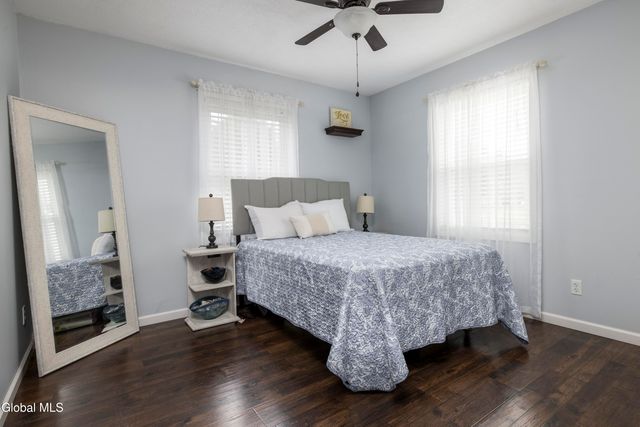 12 Pinewood Hollow Road, Queensbury, NY 12804