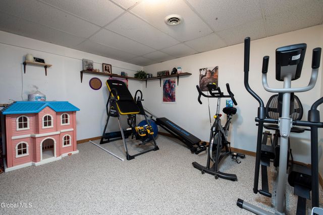 12 Pinewood Hollow Road, Queensbury, NY 12804