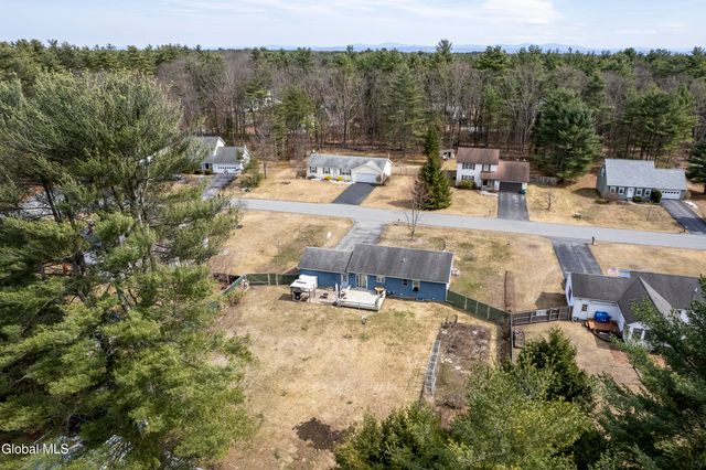 12 Pinewood Hollow Road, Queensbury, NY 12804