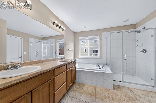 6677 Maple Stone Lane, Colorado Springs, CO 80927