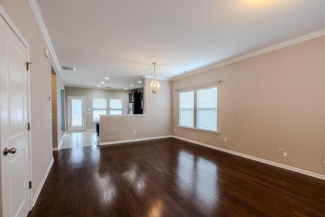 106 Scotland Drive, Summerville, SC 29483