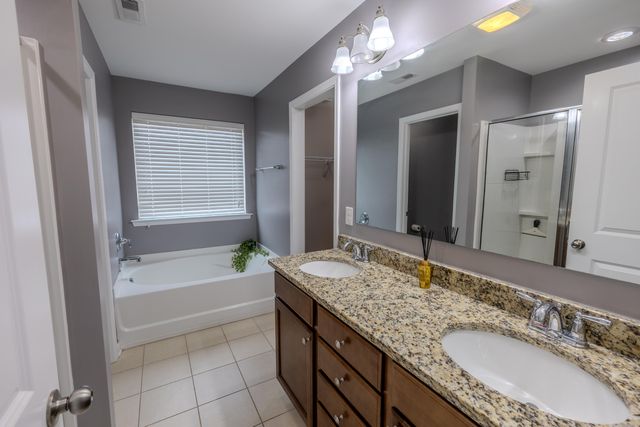 106 Scotland Drive, Summerville, SC 29483