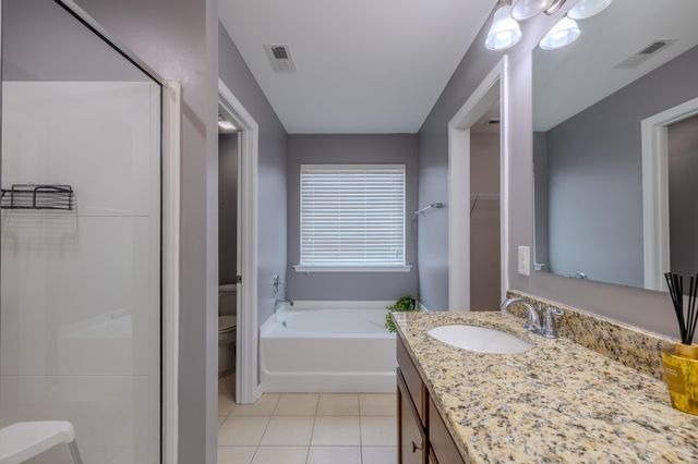 106 Scotland Drive, Summerville, SC 29483