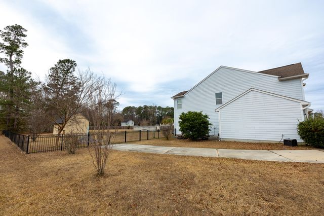 106 Scotland Drive, Summerville, SC 29483