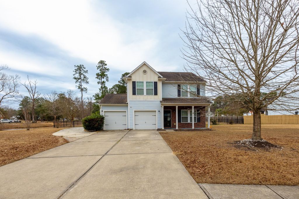 106 Scotland Drive, Summerville, SC 29483