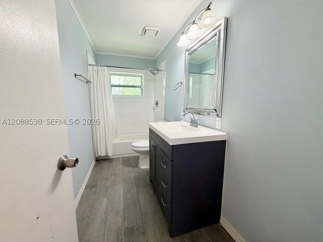 252 SW 61st Ave, Plantation, FL 33317
