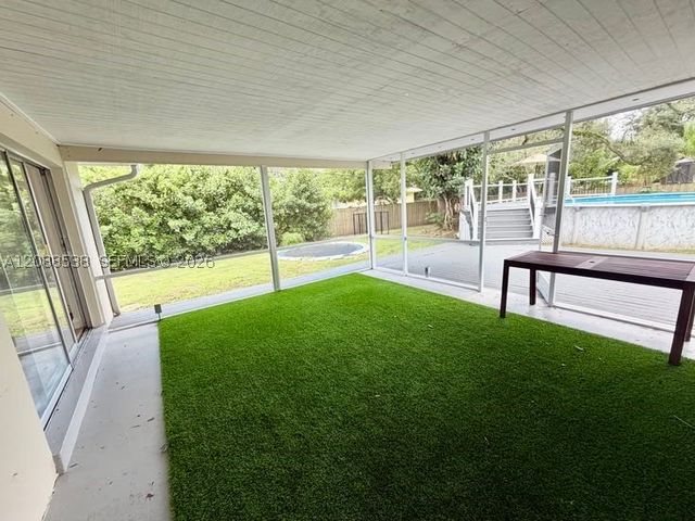 252 SW 61st Ave, Plantation, FL 33317