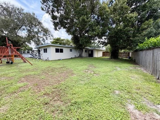 252 SW 61st Ave, Plantation, FL 33317