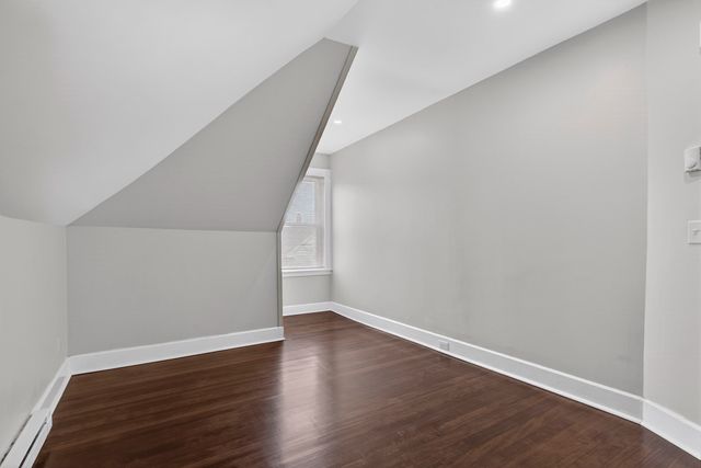 21 Dunlap St 3, Salem, MA 01970