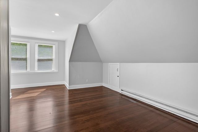 21 Dunlap St 3, Salem, MA 01970