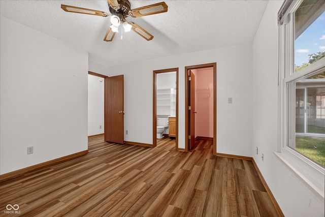 7449 Grandview Drive, Avon, IN 46123