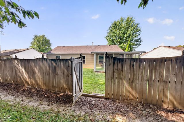 7449 Grandview Drive, Avon, IN 46123
