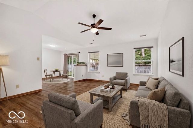 7449 Grandview Drive, Avon, IN 46123