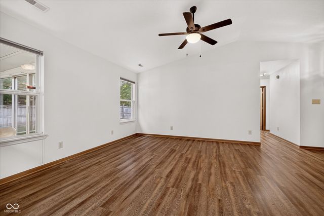 7449 Grandview Drive, Avon, IN 46123