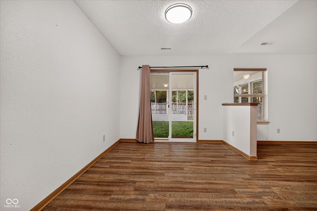 7449 Grandview Drive, Avon, IN 46123