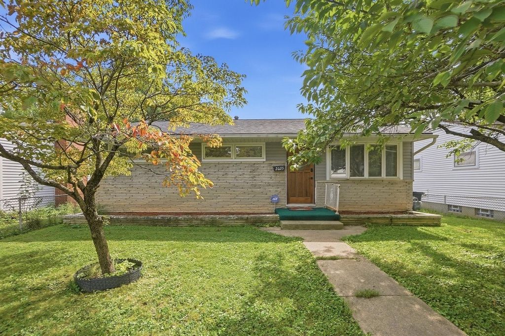 2025 Ward Road, Columbus, OH 43224