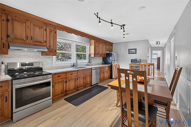 12004 Bourne Rd, Glen Allen, VA 23059