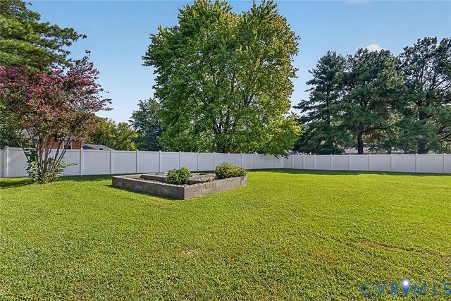 12004 Bourne Rd, Glen Allen, VA 23059