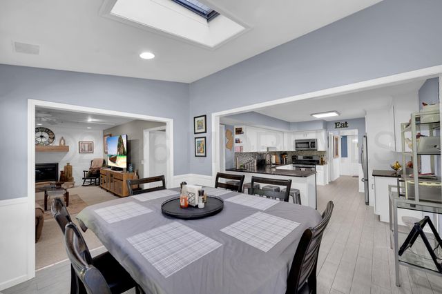 12 Yellowstone Lane, Howell, NJ 07731
