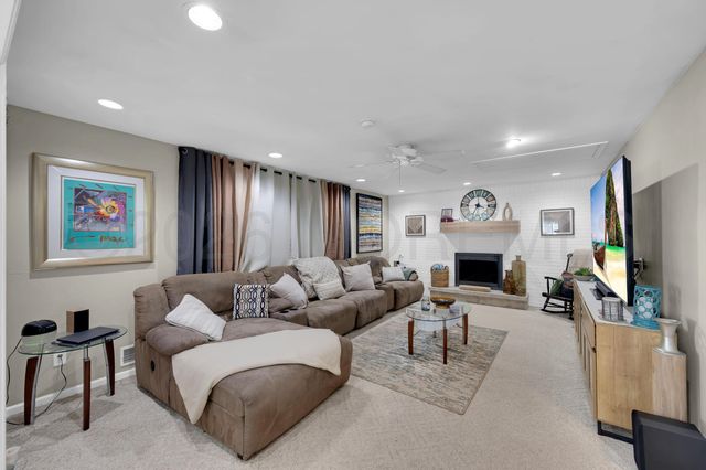 12 Yellowstone Lane, Howell, NJ 07731