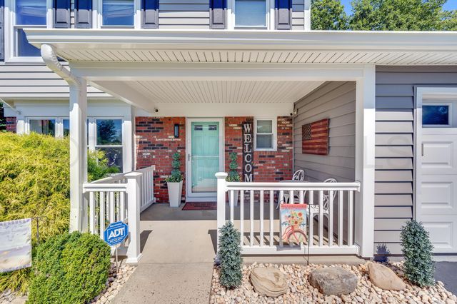 12 Yellowstone Lane, Howell, NJ 07731