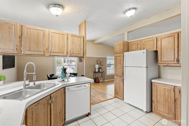 981 NW Mahogany Lane, Silverdale, WA 98383