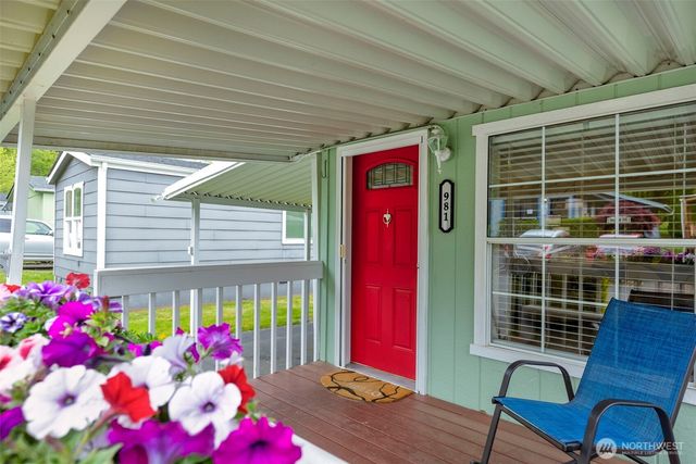 981 NW Mahogany Lane, Silverdale, WA 98383