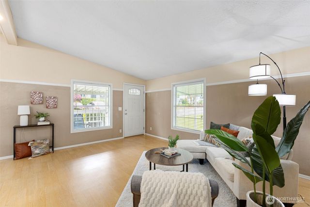981 NW Mahogany Lane, Silverdale, WA 98383