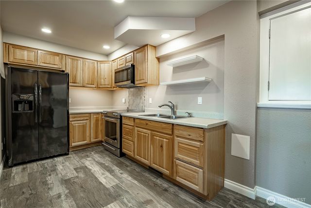 4410 Glasgow Way, Anacortes, WA 98221