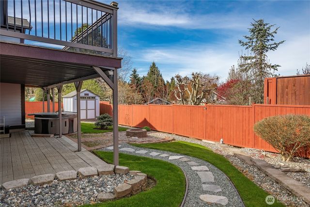 4410 Glasgow Way, Anacortes, WA 98221