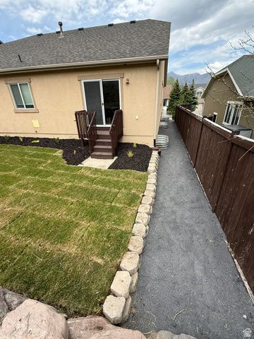 15158 S EAGLE CHASE DR, Draper, UT 84020