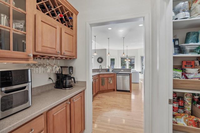 913 Countryside Crossing, Waunakee, WI 53597