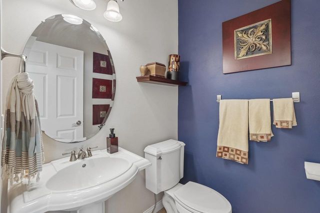 913 Countryside Crossing, Waunakee, WI 53597