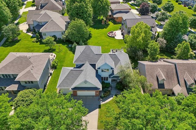 913 Countryside Crossing, Waunakee, WI 53597