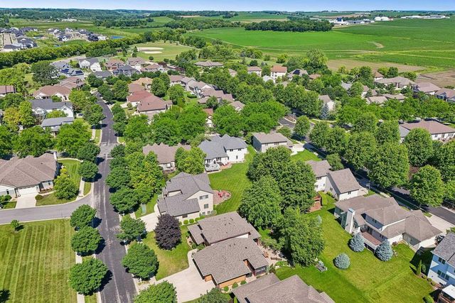 913 Countryside Crossing, Waunakee, WI 53597