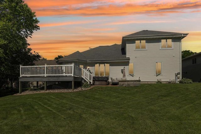 913 Countryside Crossing, Waunakee, WI 53597