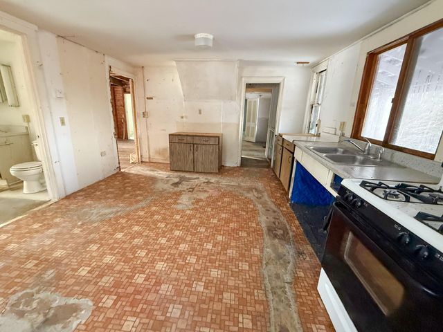 843 Kentfield Road, Whitingham, VT 05361