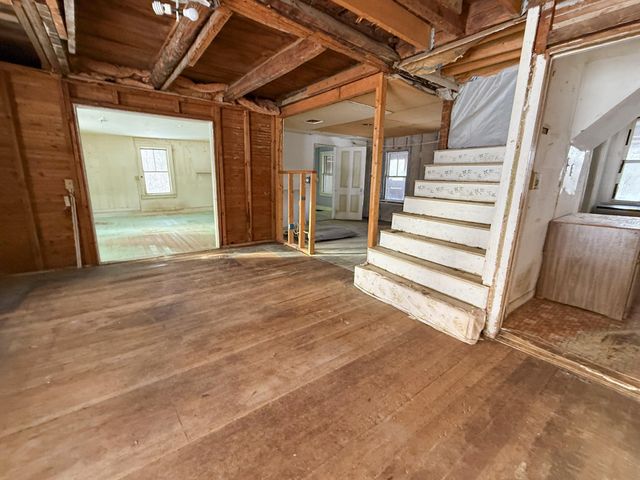 843 Kentfield Road, Whitingham, VT 05361