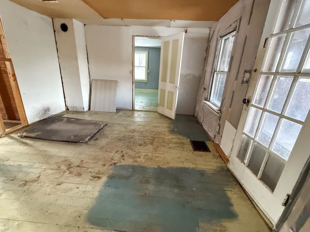 843 Kentfield Road, Whitingham, VT 05361