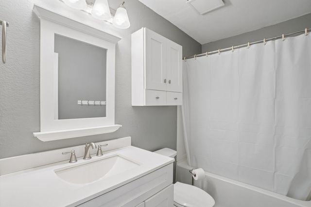 7006 Burning Bush, Sachse, TX 75048