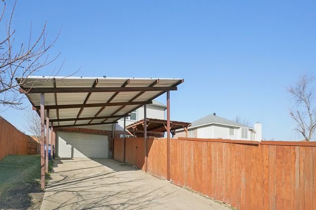 7006 Burning Bush, Sachse, TX 75048