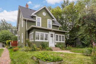 4933 36th Avenue S, Minneapolis, MN 55417