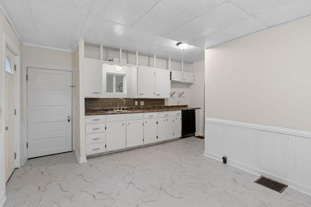 610 Ash Street, Baraboo, WI 53913