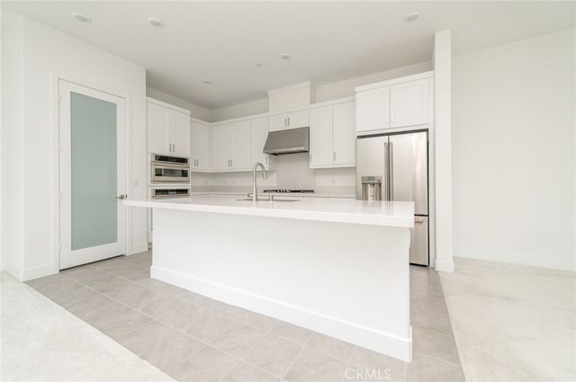 228 Lexford, Irvine, CA 92618