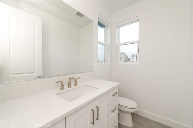228 Lexford, Irvine, CA 92618