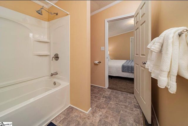 84 Benson Road, Travelers Rest, SC 29690