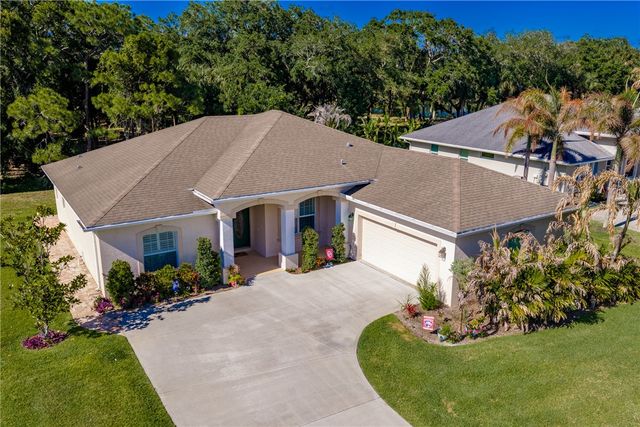 7445 36th Court, Vero Beach, FL 32967