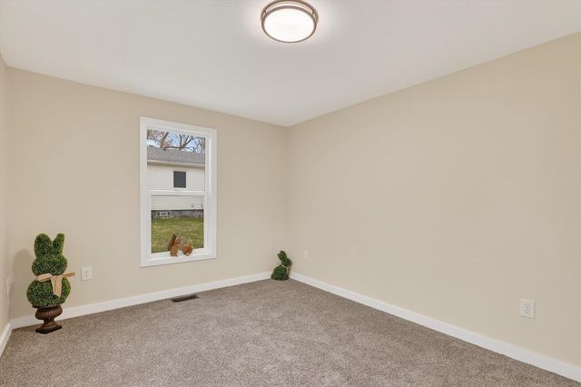 4034 Childs Avenue, Comstock Park, MI 49321