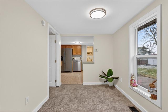 4034 Childs Avenue, Comstock Park, MI 49321